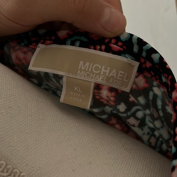Women’s Michael Kors Blouse - Picture 5 of 6